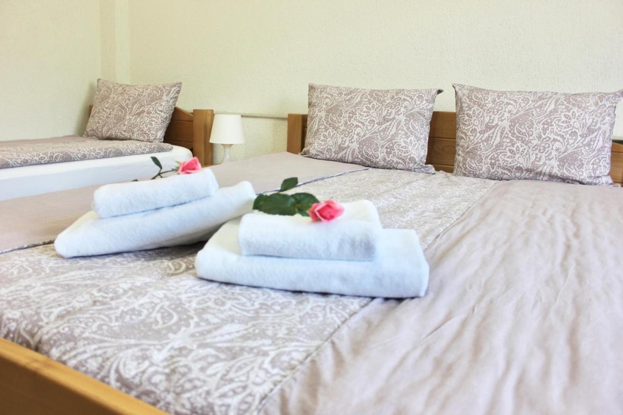 Becar Pyramid Rooms Visoko Zewnętrze zdjęcie